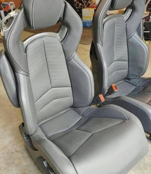 C8 Corvette seats - Image 3